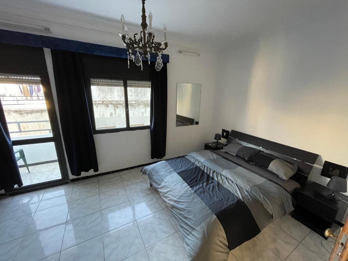 Apart Familiar Bab Okla Tetouan Bagian luar foto