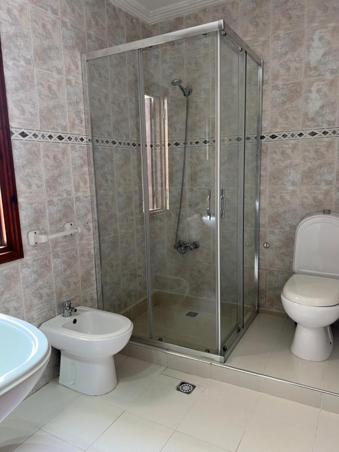 Apart Familiar Bab Okla Tetouan Bagian luar foto